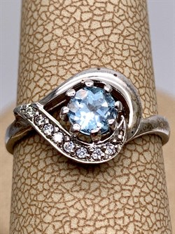 *КОЛЬЦО р.17 Голубой Топаз арт. R00015-890, (вес 2,5 г) - фото 334283 *КОЛЬЦО р.17 Голубой Топаз арт. R00015-890, (вес 2,5 г) - фото 334283