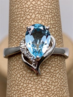 *КОЛЬЦО р.18 Голубой Топаз арт. R00302-142, (вес 3,89 г) - фото 334953 *КОЛЬЦО р.18 Голубой Топаз арт. R00302-142, (вес 3,89 г) - фото 334953