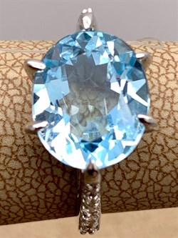 *Кольцо р.17  Голубой Топаз арт. R00079-413 вес 4,58 г - фото 335084