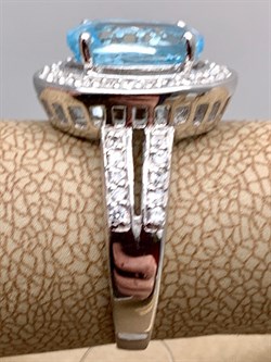 *КОЛЬЦО р.17 Голубой Топаз арт. R00422-206, (вес около 4,49 г) - фото 335759