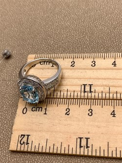 *КОЛЬЦО р.17 Голубой Топаз арт. R00422-206, (вес около 4,49 г) - фото 335763