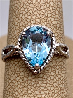 *КОЛЬЦО р.17 Голубой Топаз арт. R00238-575, (вес около 2,61 г) - фото 335920