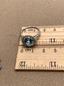 *КОЛЬЦО р.17,5 Голубой Топаз арт. R00106-701, (вес 3,1 г) - фото 336002