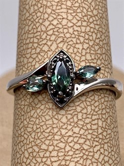 *Кольцо р.17,5 иск Турмалин арт. 01-2437/НСТН-07-516 вес 1,99 г - фото 337089
