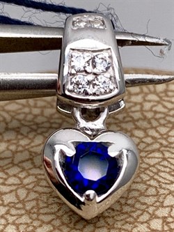 *Подвеска Сердце Сапфир иск арт. 03-1082/0ГТС-00-333 вес 1,08 г - фото 337118 *Подвеска Сердце Сапфир иск арт. 03-1082/0ГТС-00-333 вес 1,08 г - фото 337118