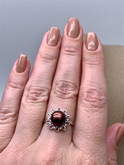 *Кольцо р.17 Шоколадный Жемчуг д.8,5*9мм арт. 1.0404.0.b-795 Вес 2,38 г - фото 337629 *Кольцо р.17 Шоколадный Жемчуг д.8,5*9мм арт. 1.0404.0.b-795 Вес 2,38 г - фото 337629