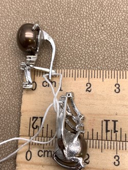 *Серьги Шоколадный Жемчуг д.10,5*11мм арт. 2.0294.0.b-651 Вес 7,69 г - фото 337707 *Серьги Шоколадный Жемчуг д.10,5*11мм арт. 2.0294.0.b-651 Вес 7,69 г - фото 337707