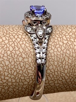 *Кольцо р.18,5 Танзанит арт. 01-2560/00ТЗ-17-713 вес 2,63 г - фото 338181 *Кольцо р.18,5 Танзанит арт. 01-2560/00ТЗ-17-713 вес 2,63 г - фото 338181