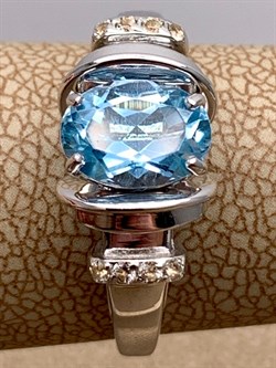 *Кольцо р.18 Топаз цв Белое арт. 01-5315-00-201-1120-57-318 (вес 3,62 г) - фото 341226