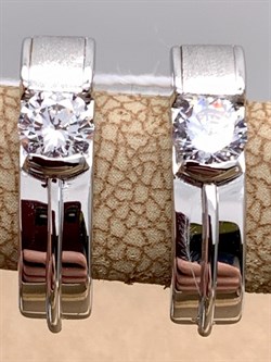 *Серьги Белый Фианит цв Белое арт. 02-4300-00-501-1120-38-560 (вес 3,36 г) - фото 341707