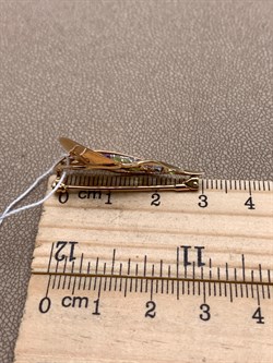 *Брошь цв Красное арт. 04-0150-00-248-1110-46-988 (вес 3,35 г) - фото 343270