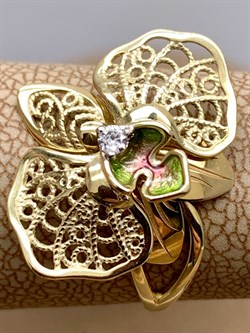 *Кольцо р.18 Орхидея Фианит, Эмаль цв Лимонное арт. 01-5039-00-401-1130-48-839 (вес 2,49 г) - фото 343301 *Кольцо р.18 Орхидея Фианит, Эмаль цв Лимонное арт. 01-5039-00-401-1130-48-839 (вес 2,49 г) - фото 343301