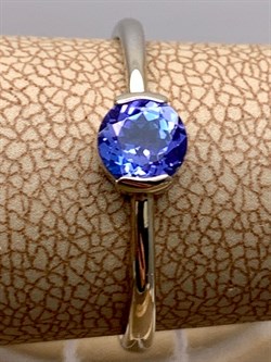 *Кольцо р.18 Танзанит цв Белое арт. 10990736-851 (вес 1,61 г) - фото 344867