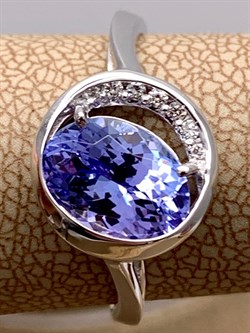 *Кольцо р.18 Танзанит цв Белое арт. 1-106-723-31-299 (вес 2,86 г) - фото 345555 *Кольцо р.18 Танзанит цв Белое арт. 1-106-723-31-299 (вес 2,86 г) - фото 345555