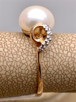 *Кольцо р.16 д.9-9,5 Белый Жемчуг цв Красное арт. 1.0243.0.b-235 Вес 2,72 г - фото 345640