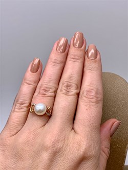 *Кольцо р.16 д.9-9,5 Белый Жемчуг цв Красное арт. 1.0244.0.b-483 Вес 2,9 г - фото 345765 *Кольцо р.16 д.9-9,5 Белый Жемчуг цв Красное арт. 1.0244.0.b-483 Вес 2,9 г - фото 345765