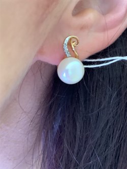 *Серьги д.8,5-9 Белый Жемчуг цв Красное арт. 2.0244.1.b-506 Вес 5,06 г - фото 345772 *Серьги д.8,5-9 Белый Жемчуг цв Красное арт. 2.0244.1.b-506 Вес 5,06 г - фото 345772