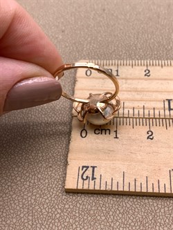 *Кольцо р.16,5 Белый Жемчуг д.9-9,5 цв Красное арт. 1.0237.0.b-719 Вес 3,02 г - фото 345846 *Кольцо р.16,5 Белый Жемчуг д.9-9,5 цв Красное арт. 1.0237.0.b-719 Вес 3,02 г - фото 345846