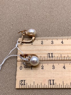 *Серьги Белый Жемчуг д.9-9,5 цв Красное арт. 2.0154.0.b-730 Вес 5,45 г - фото 345883