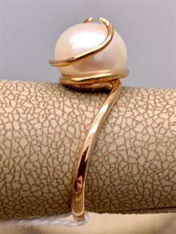 *Кольцо р.17 Белый Жемчуг д.9,5-10 цв Красное арт. 1.0423.0.b-944 Вес 3,28 г - фото 345898 *Кольцо р.17 Белый Жемчуг д.9,5-10 цв Красное арт. 1.0423.0.b-944 Вес 3,28 г - фото 345898