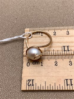 *Кольцо р.17 Белый Жемчуг д.9,5-10 цв Красное арт. 1.0423.0.b-944 Вес 3,28 г - фото 345902 *Кольцо р.17 Белый Жемчуг д.9,5-10 цв Красное арт. 1.0423.0.b-944 Вес 3,28 г - фото 345902