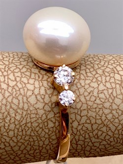 *Кольцо р.17 д.10-10,5 Белый Жемчуг цв Красное арт. 1.0046.0.b-648 Вес 3,09 г - фото 346010 *Кольцо р.17 д.10-10,5 Белый Жемчуг цв Красное арт. 1.0046.0.b-648 Вес 3,09 г - фото 346010