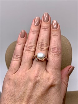 *Кольцо р.17,5 д.10,5-11 Белый Жемчуг цв Красное арт. 1.0441.0.b-508 Вес 4,3 г - фото 346070 *Кольцо р.17,5 д.10,5-11 Белый Жемчуг цв Красное арт. 1.0441.0.b-508 Вес 4,3 г - фото 346070