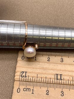 *Кольцо р.19 д.9-9,5 Белый Жемчуг цв Красное арт. 1.0326.9.b-614 Вес 2,75 г - фото 346082 *Кольцо р.19 д.9-9,5 Белый Жемчуг цв Красное арт. 1.0326.9.b-614 Вес 2,75 г - фото 346082