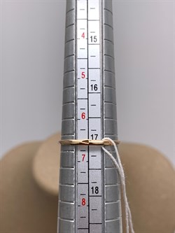 *Кольцо р.16,5  д.8,5-9 Белый Жемчуг цв Красное арт. 1.0240.0.b-943 Вес 2,6 г - фото 346093 *Кольцо р.16,5  д.8,5-9 Белый Жемчуг цв Красное арт. 1.0240.0.b-943 Вес 2,6 г - фото 346093