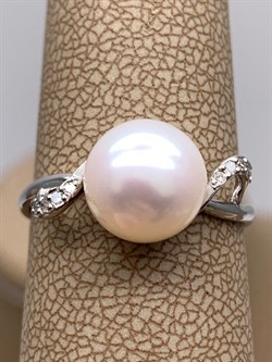 *Кольцо р.18 Белый Жемчуг д.9-9,5 цв Белое арт. 1.0248.0.b-238 Вес 2,94 г - фото 346209