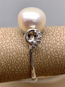 *Кольцо р.17,5 Белый Жемчуг д.9-9,5 цв Белое арт. 1.0243.0.b-690 Вес 3,08 г - фото 346228 *Кольцо р.17,5 Белый Жемчуг д.9-9,5 цв Белое арт. 1.0243.0.b-690 Вес 3,08 г - фото 346228