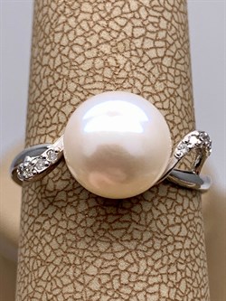 *Кольцо р.17 Белый Жемчуг д.9-9,5 цв Белое арт. 1.0248.0.b-252 Вес 2,95 г - фото 346239