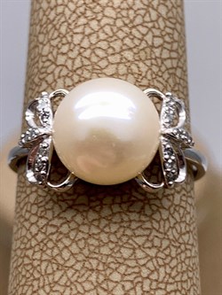 *Кольцо р.17 Белый Жемчуг д.9-9,5 цв Белое арт. 1.0246.0.b-757 Вес 3,23 г - фото 346266