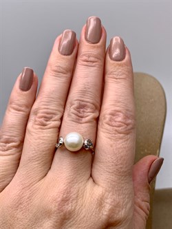 *Кольцо р.17 Белый Жемчуг д.9-9,5 цв Белое арт. 1.0243.0.b-509 Вес 2,97 г - фото 346297 *Кольцо р.17 Белый Жемчуг д.9-9,5 цв Белое арт. 1.0243.0.b-509 Вес 2,97 г - фото 346297