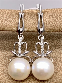 *Серьги Белый Жемчуг д.9-9,5 цв Белое арт. 2.0241.2.b-699 Вес 5,48 г - фото 346323 *Серьги Белый Жемчуг д.9-9,5 цв Белое арт. 2.0241.2.b-699 Вес 5,48 г - фото 346323