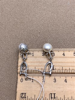 *Серьги Белый Жемчуг д.9-9,5 цв Белое арт. 2.0241.2.b-699 Вес 5,48 г - фото 346325 *Серьги Белый Жемчуг д.9-9,5 цв Белое арт. 2.0241.2.b-699 Вес 5,48 г - фото 346325