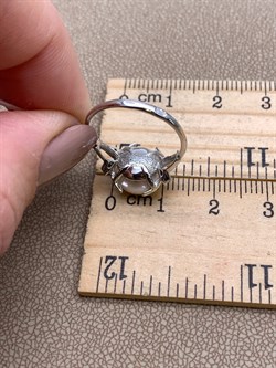 *Кольцо р.16 Белый Жемчуг д.8,5-9 цв Белое арт 1.0240.0.b-056 Вес 2,8 г - фото 346429 *Кольцо р.16 Белый Жемчуг д.8,5-9 цв Белое арт 1.0240.0.b-056 Вес 2,8 г - фото 346429