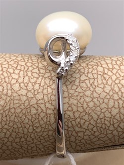 *Кольцо р.16,5 Белый Жемчуг д.9-9,5 цв Белое арт. 1.0243.0.b-266 Вес 2,87 г - фото 346436 *Кольцо р.16,5 Белый Жемчуг д.9-9,5 цв Белое арт. 1.0243.0.b-266 Вес 2,87 г - фото 346436