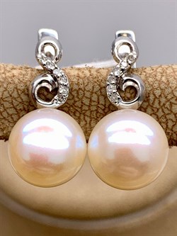 *Серьги Белый Жемчуг д.9-9,5 цв Белое арт. 2.0243.1.b-706 Вес 4,67 г - фото 346466