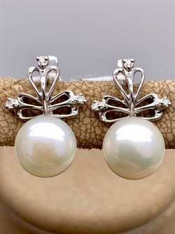 *Серьги Белый Жемчуг д.9-9,5 цв Белое арт. 2.0236.1.b-339 Вес 4,99 г - фото 346858