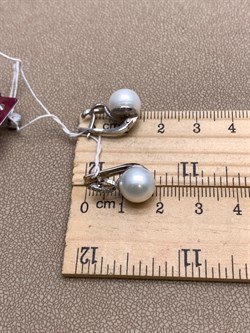 *Серьги Белый Жемчуг д.9-9,5 цв Белое арт. 2.0248.1.b-306 Вес 4,98 г - фото 346910