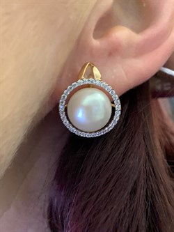 *Серьги Белый Жемчуг д.11,5-12 цв Красное арт. 2.0830.4.b-157 Вес 8,22 г - фото 347121 *Серьги Белый Жемчуг д.11,5-12 цв Красное арт. 2.0830.4.b-157 Вес 8,22 г - фото 347121