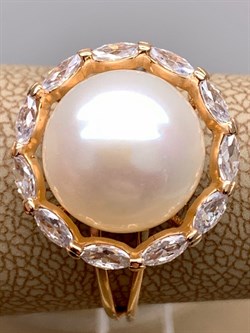 *Кольцо р.20 Белый Жемчуг д.12-12,5 цв Красное арт. 1.0831.0.b-631 Вес 5,04 г - фото 347144