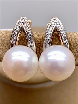 *Серьги Белый Жемчуг д.11,5-12 цв Красное арт. 2.0848.0.b-312 Вес 7 г - фото 347188