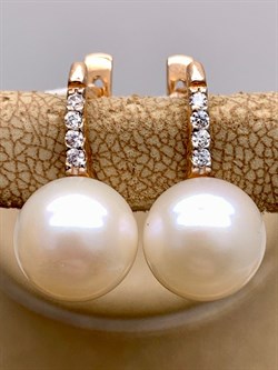 *Серьги Белый Жемчуг д.10-10,5 цв Красное арт. 2.0815.0.b-324 Вес 5,32 г - фото 347226 *Серьги Белый Жемчуг д.10-10,5 цв Красное арт. 2.0815.0.b-324 Вес 5,32 г - фото 347226