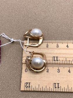 *Серьги Белый Жемчуг д.11,5-12 цв Красное арт. 2.0904.0.b-021 Вес 8,53 г - фото 347268