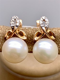 *Серьги Белый Жемчуг д.9-9,5 цв Красное арт. 2.0249.1.b-696 Вес 4,82 г - фото 347366