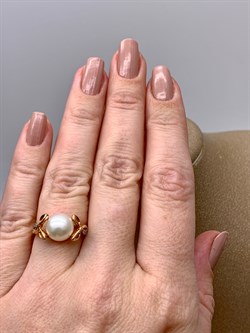 *Кольцо р.16,5 Белый Жемчуг д.9-9,5 цв Красное арт. 1.0249.0.b-627 Вес 3,7 г - фото 347378 *Кольцо р.16,5 Белый Жемчуг д.9-9,5 цв Красное арт. 1.0249.0.b-627 Вес 3,7 г - фото 347378