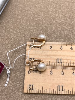 *Серьги Белый Жемчуг д.8-8,5 цв Красное арт. 2.0941.0.b-172 Вес 3,47 г - фото 347409 *Серьги Белый Жемчуг д.8-8,5 цв Красное арт. 2.0941.0.b-172 Вес 3,47 г - фото 347409