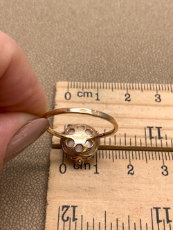 *Кольцо р.18 Белый Жемчуг д.9,5-10 цв Красное арт. 1.0865.0.b-684 Вес 3,07 г - фото 347438